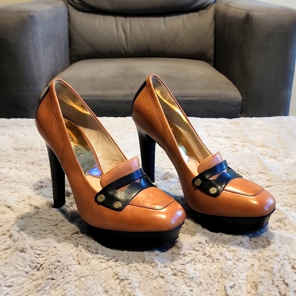 Women's MICHAEL KORS Tan&Black Leather Platforms (Excellent Condition) Size 6 - Picture 2 of 4